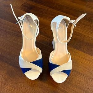 Maddison by Shoedazzle, Retro Wedge, Size 7